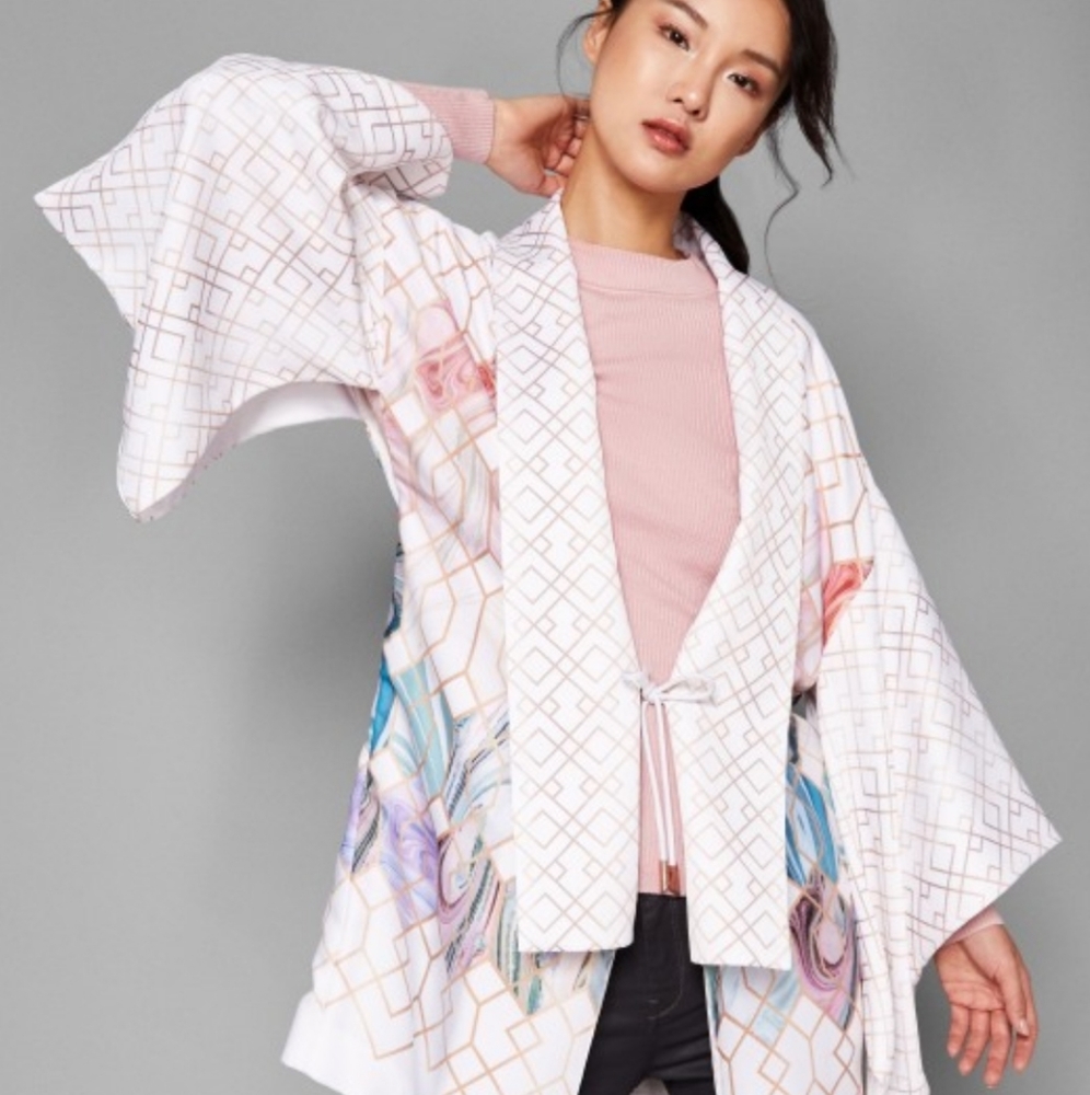 Ted Baker London Womens KORALLE Sea of Clouds kimono